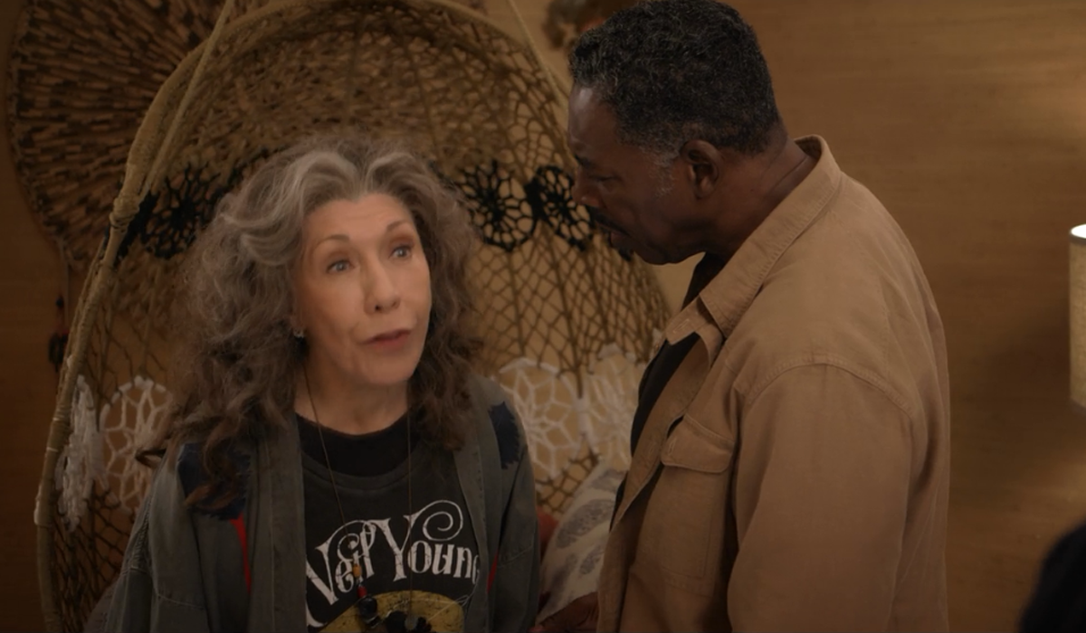 Grace and Frankie: Neil Young